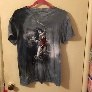 Wonder Woman t shirt